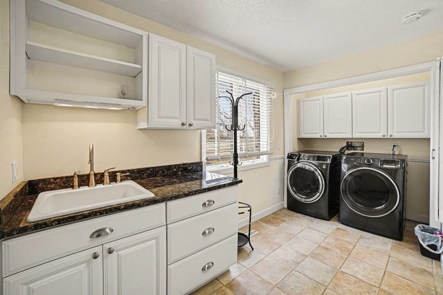 4144 Fairway Lane, Mount Pleasant, MI 48858