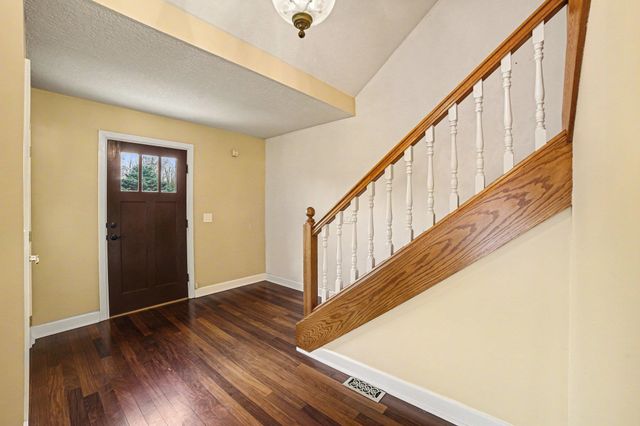 4144 Fairway Lane, Mount Pleasant, MI 48858