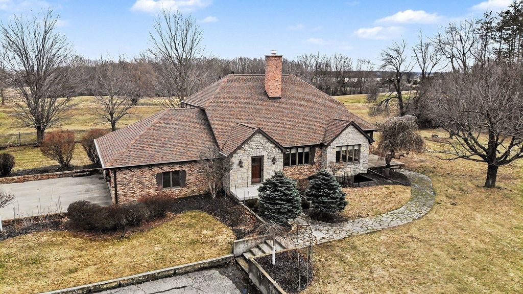 4144 Fairway Lane, Mount Pleasant, MI 48858