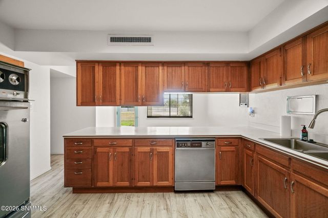 2035 Turrentine Drive, Las Cruces, NM 88005