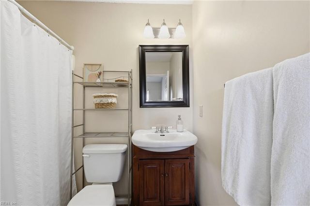 207 Westover Ave Apt 306, Norfolk, VA 23507