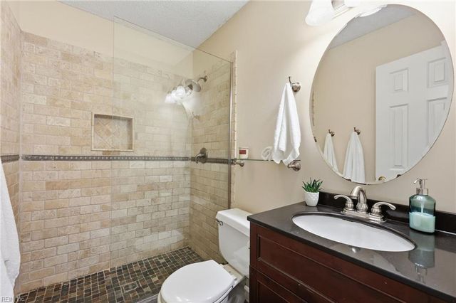 207 Westover Ave Apt 306, Norfolk, VA 23507