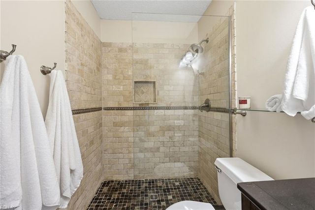 207 Westover Ave Apt 306, Norfolk, VA 23507