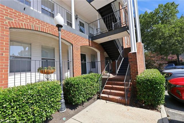 207 Westover Ave Apt 306, Norfolk, VA 23507