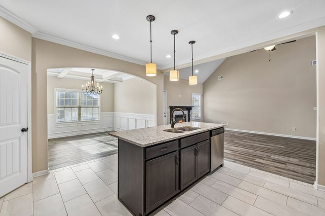 1366 Dan Brown Dr, Clarksville, TN 37042