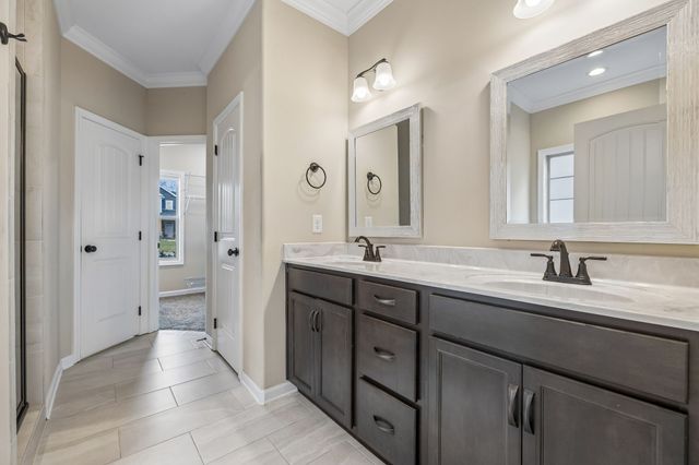 1366 Dan Brown Dr, Clarksville, TN 37042