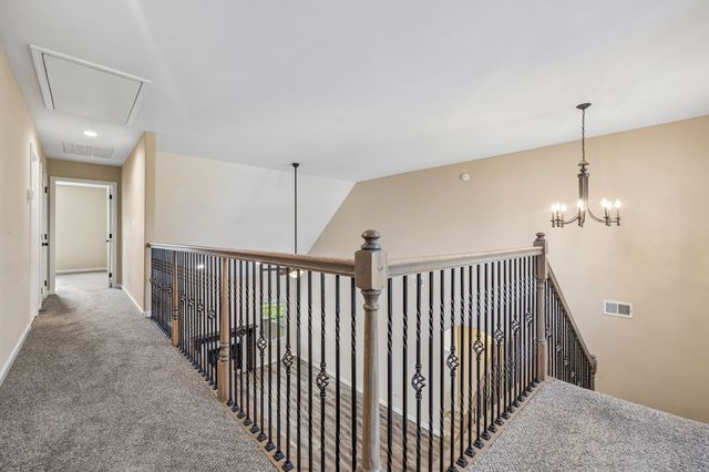 1366 Dan Brown Dr, Clarksville, TN 37042