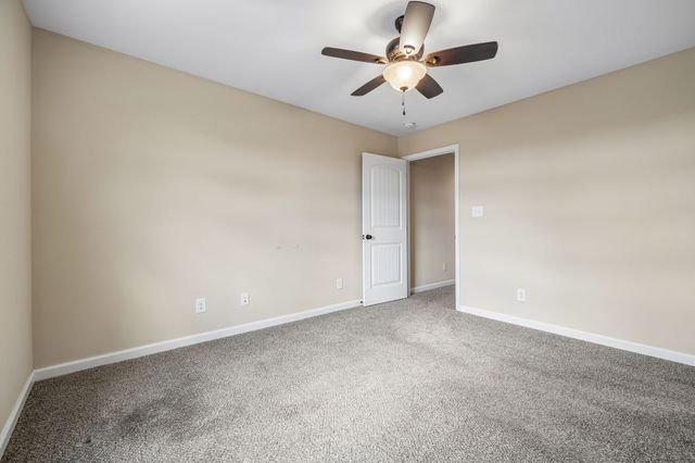 1366 Dan Brown Dr, Clarksville, TN 37042