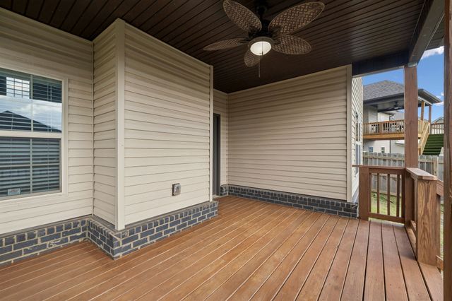 1366 Dan Brown Dr, Clarksville, TN 37042