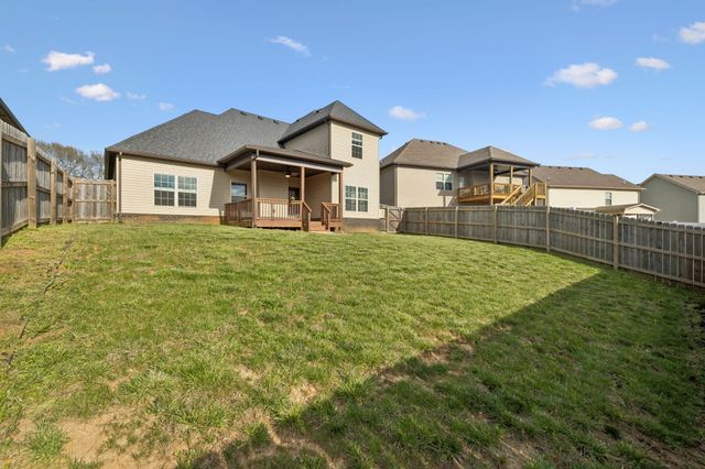 1366 Dan Brown Dr, Clarksville, TN 37042