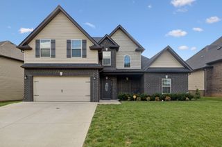 1366 Dan Brown Dr, Clarksville, TN 37042