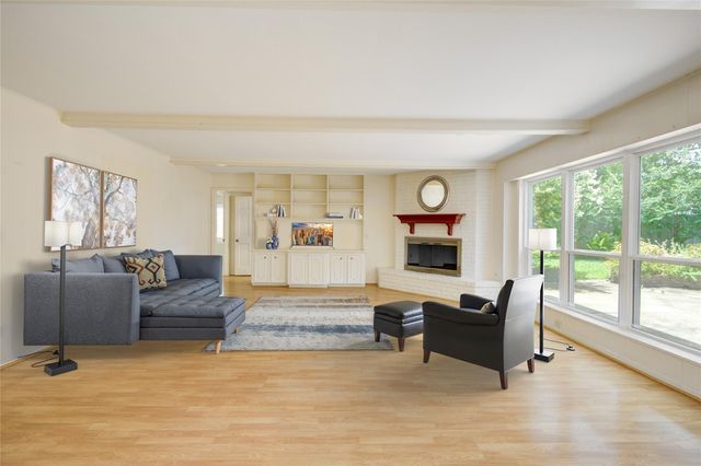 10902 Brentway Drive, Houston, TX 77070