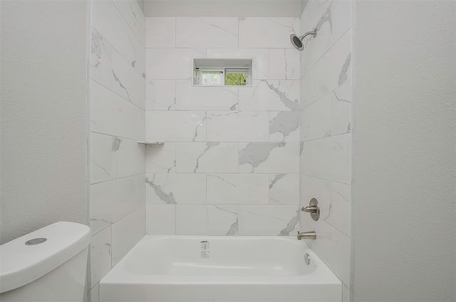 5621 Tommye Street, Houston, TX 77028