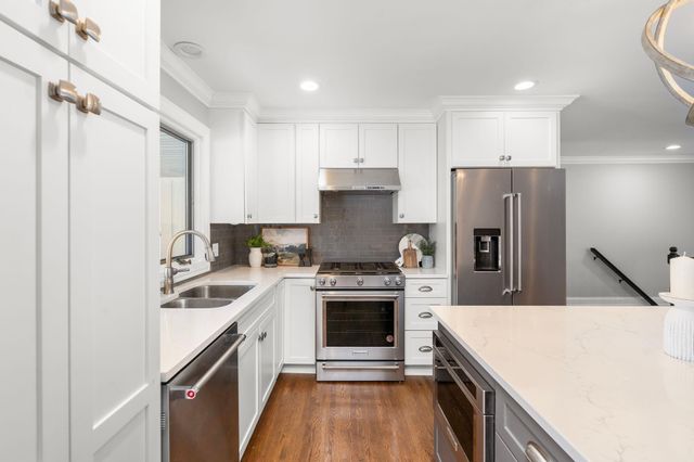 2525 Troy Lane N, Plymouth, MN 55447