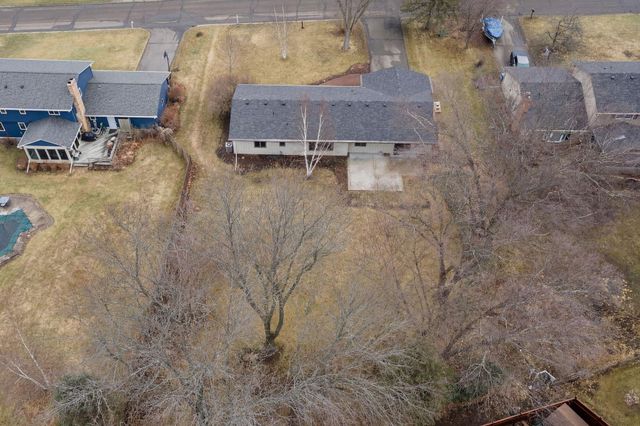 2525 Troy Lane N, Plymouth, MN 55447