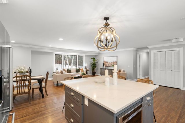 2525 Troy Lane N, Plymouth, MN 55447