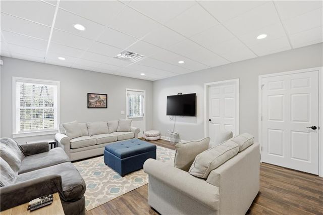 6059 Rockingham Way, Gainesville, GA 30506