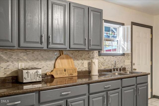 509 N Clark Street, Henderson, NC 27536