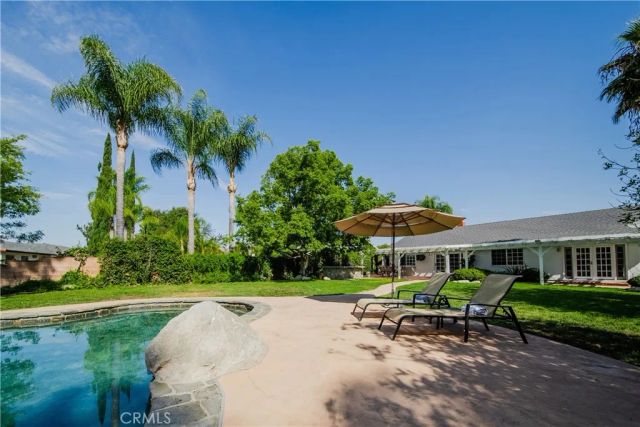 6504 Tamarind, Oak Park, CA 91377