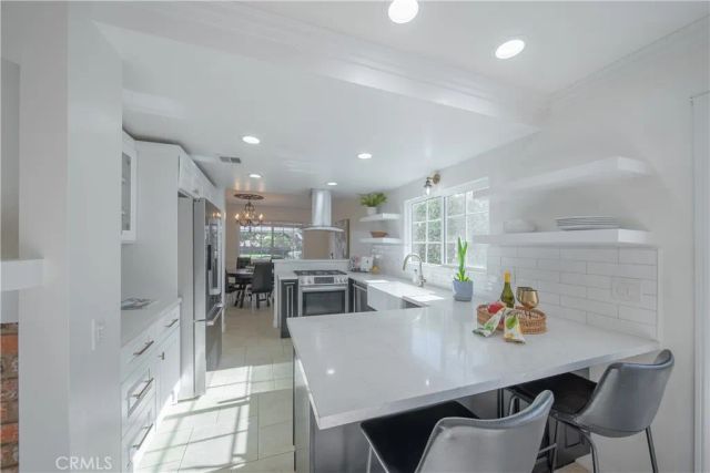 6504 Tamarind, Oak Park, CA 91377