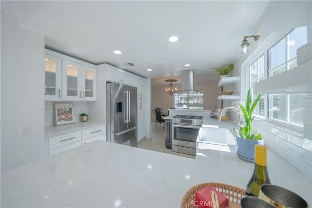 6504 Tamarind, Oak Park, CA 91377