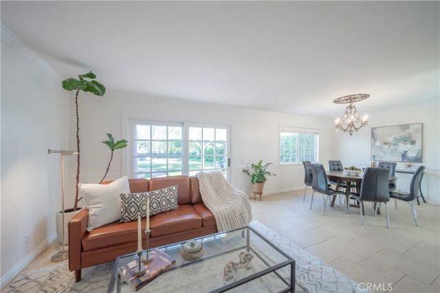 6504 Tamarind, Oak Park, CA 91377