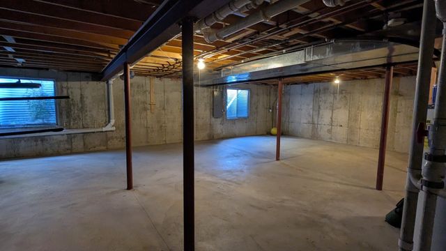 11025 Fairbluff Avenue, Huntley, IL 60142