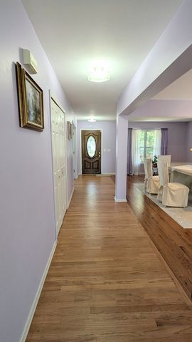 11025 Fairbluff Avenue, Huntley, IL 60142