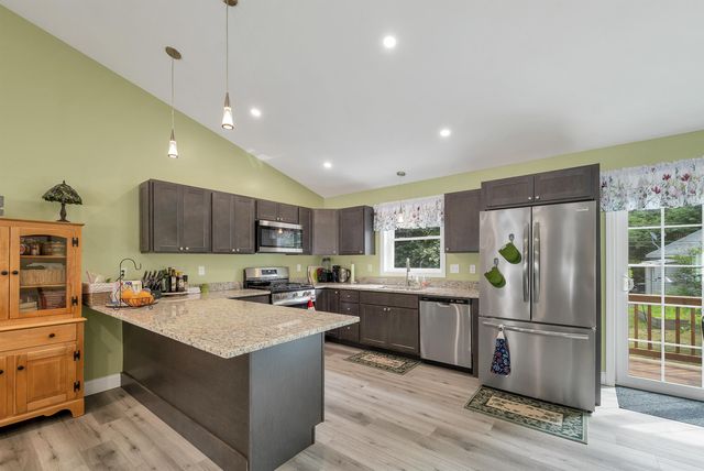 3 Carver Street, Franklin, NH 03235