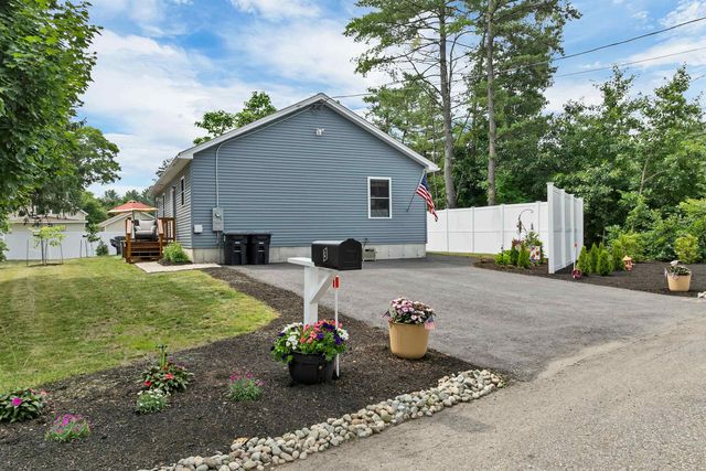 3 Carver Street, Franklin, NH 03235