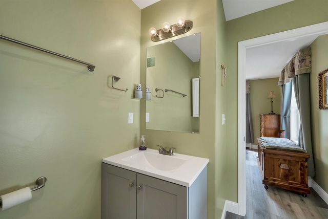 3 Carver Street, Franklin, NH 03235