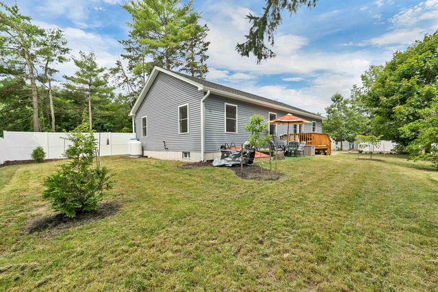 3 Carver Street, Franklin, NH 03235