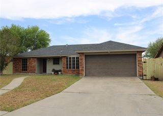 305 Lemonwood Dr, Kingsville, TX 78363