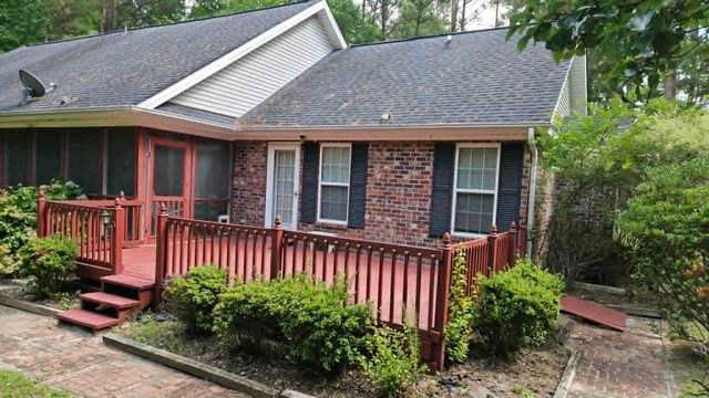 1927 Armview Rd., Loris, SC 29569