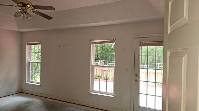 1927 Armview Rd., Loris, SC 29569