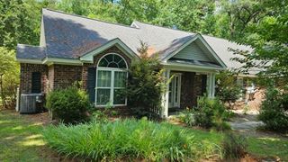 1927 Armview Rd., Loris, SC 29569