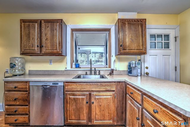 51 Joy Road, Waterbury, CT 06708