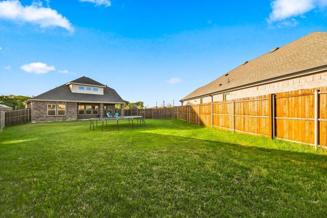 901 Loganberry Drive, Princeton, TX 75407