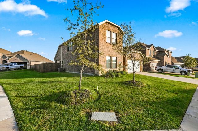 901 Loganberry Drive, Princeton, TX 75407