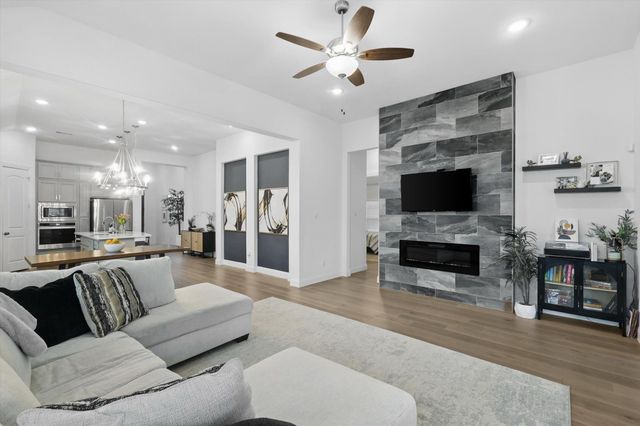 5516 Surry Mountain Trail, Fort Worth, TX 76179