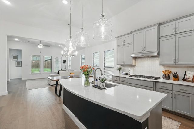 5516 Surry Mountain Trail, Fort Worth, TX 76179