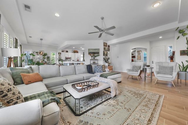 43491 Corte Del Oro, La Quinta, CA 92253