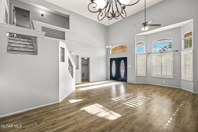 12585 PASEO LINDO Drive, El Paso, TX 79928