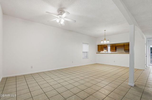 6230 Escondido Drive A, El Paso, TX 79912