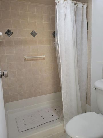 3671 Environ Boulevard 468, Lauderhill, FL 33319