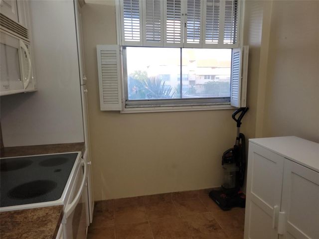3671 Environ Boulevard 468, Lauderhill, FL 33319