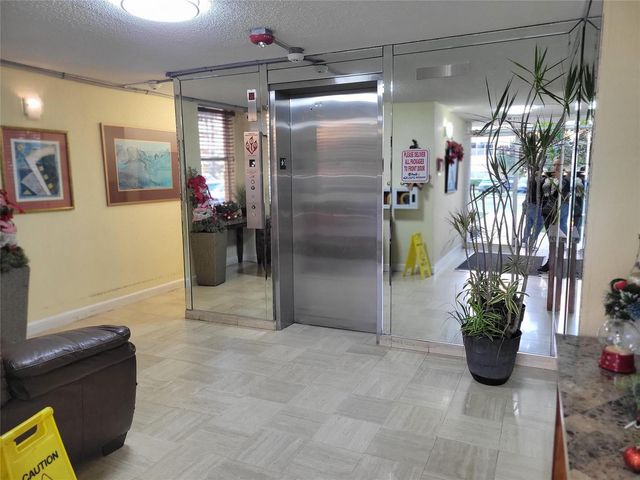 3671 Environ Boulevard 468, Lauderhill, FL 33319