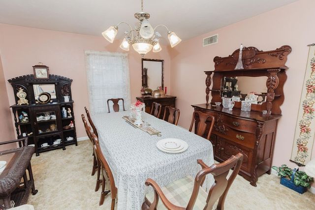 663 6th Street, Honey Grove, TX 75446