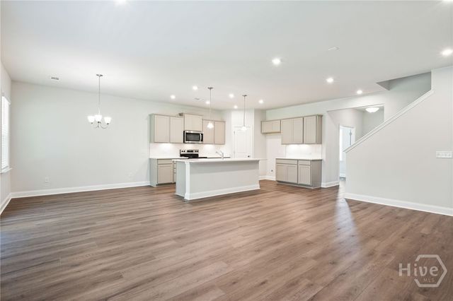 228 Monterey Loop, Richmond Hill, GA 31324