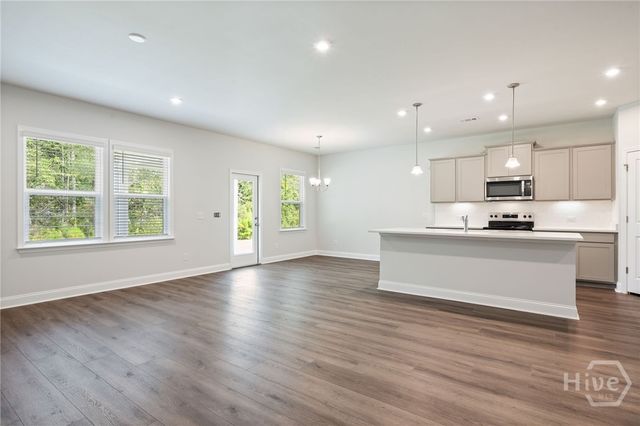 228 Monterey Loop, Richmond Hill, GA 31324